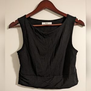 Sozy- Lucy crop tank, black, L